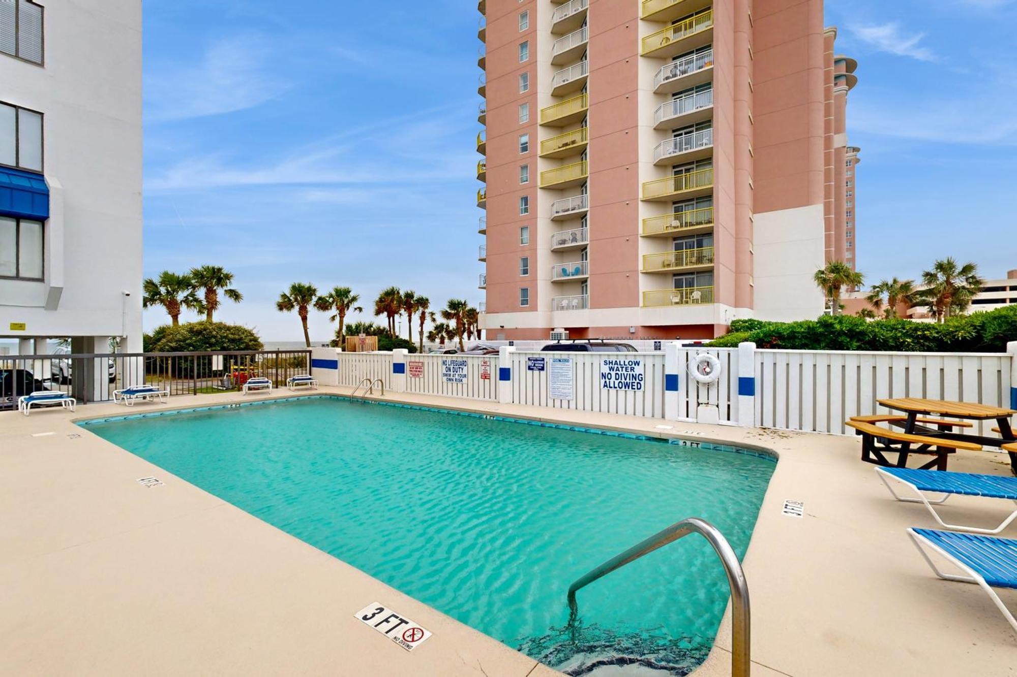 Crescent Towers I #102 Apartment Миртъл Бийч Екстериор снимка